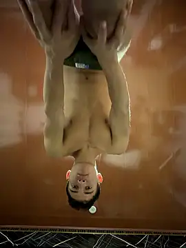 eroseliam online show from January 2026 05:29:02 PM