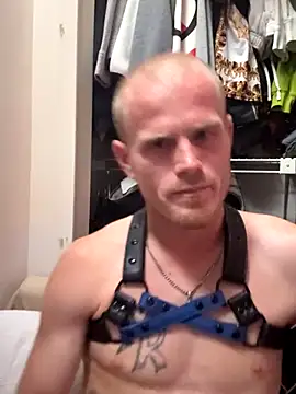 Snapshot of BawledTimeout chatting on October 2025 02:19:01 AM BawledTimeout online show from October 2025 02:19:01 AM