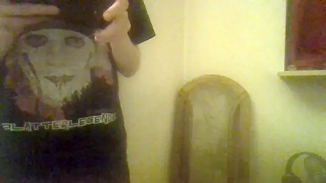 your boy toy18 online show from October 2025 10:29:01 PM