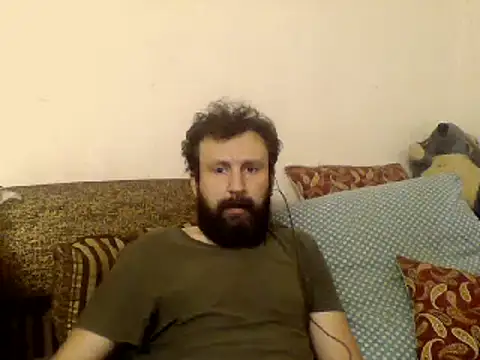 vihand22 online show from September 2025 08:24:02 PM