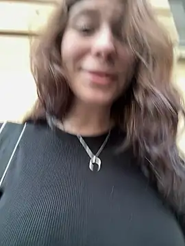 Mimiumuy online show from October 2025 02:36:01 PM