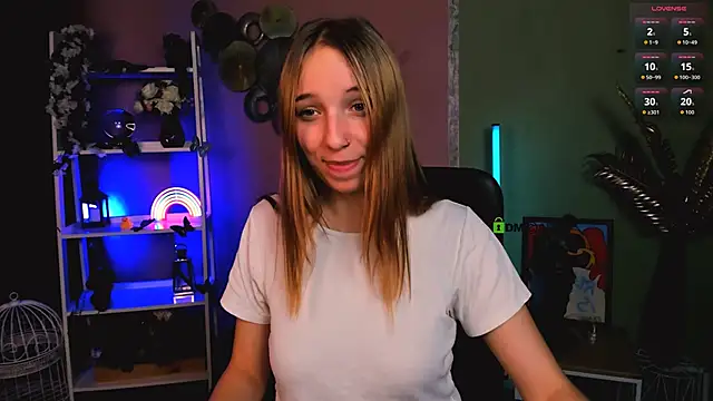 keylas moan online show from December 2025 03:29:01 PM