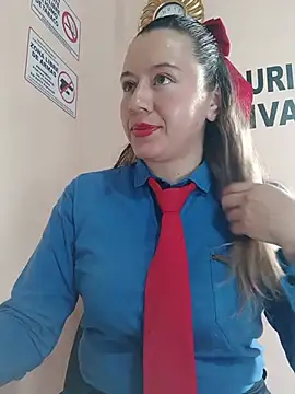 Hannah-colx online show from June 2026 01:02:01 PM