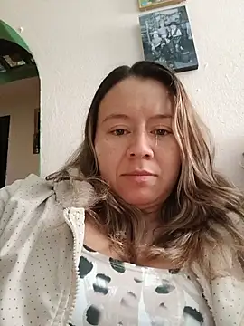 Hannah-colx online show from July 2026 07:39:01 PM