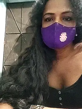 Snapshot of Anikaislam chatting on October 2025 12:39:02 PM Anikaislam online show from October 2025 12:39:02 PM