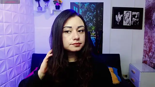 Eva Roussell online show from November 2025 02:38:01 PM