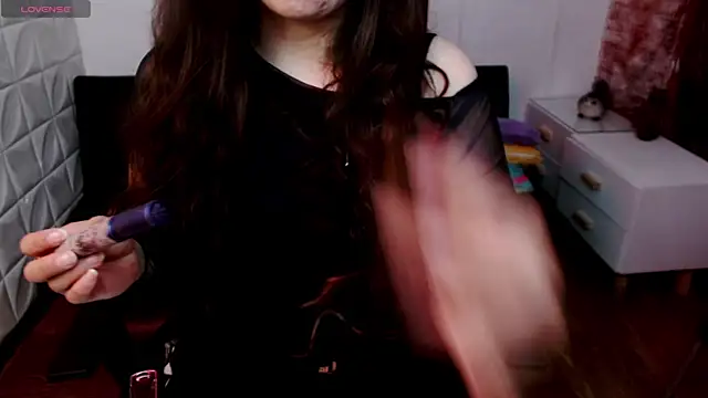 Eva Roussell online show from April 2026 02:22:02 PM