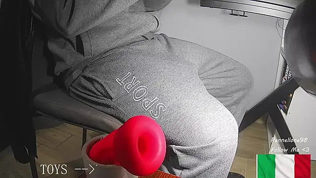 Snapshot of Pennellone98 chatting on November 2025 08:51:01 PM Pennellone98 online show from November 2025 08:51:01 PM