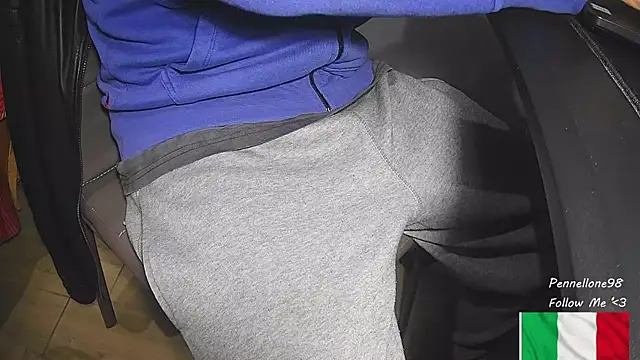 Snapshot of Pennellone98 chatting on November 2025 02:51:01 PM Pennellone98 online show from November 2025 02:51:01 PM