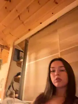 Snapshot of LillieOlive chatting on September 2025 08:10:01 PM LillieOlive online show from September 2025 08:10:01 PM