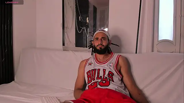 Snapshot of Tatis__ chatting on January 2026 09:38:02 PM Tatis online show from January 2026 09:38:02 PM