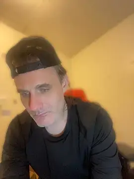 NicPolaris online show from April 2026 10:56:02 PM