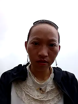 tcm-cute online show from October 2025 04:57:02 AM