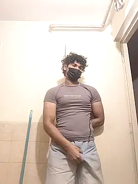 Snapshot of Goodmens5 chatting on November 2025 03:46:02 PM Goodmens5 online show from November 2025 03:46:02 PM