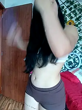 Sol Sunny online show from February 2026 07:12:02 PM