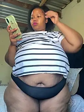 Curvycandy95 online show from July 2026 07:22:01 AM