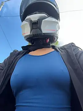 AlannaEvons online show from April 2026 08:15:02 PM