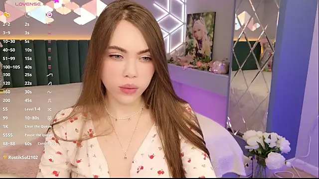 MimiFors online show from April 2026 07:37:01 PM