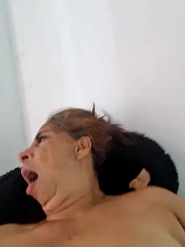 maleja23 online show from February 2026 02:43:02 PM