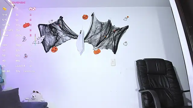 ValerieInk online show from October 2025 01:01:02 PM