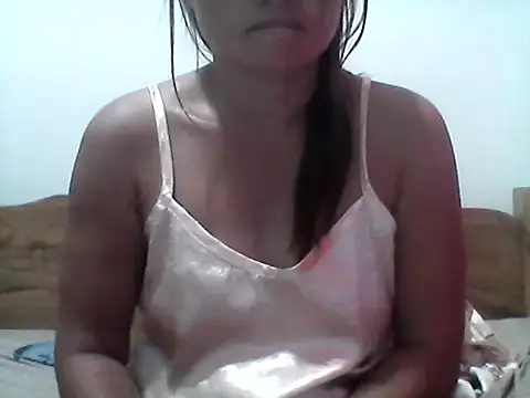 nathalie0045 online show from February 2026 02:33:01 PM