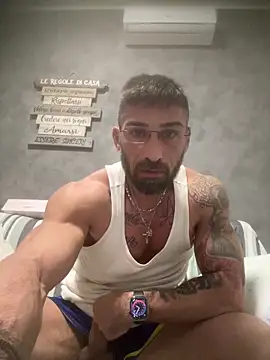 GmGit online show from November 2025 03:06:01 AM