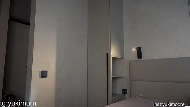 iamyuki online show from February 2026 04:57:02 AM