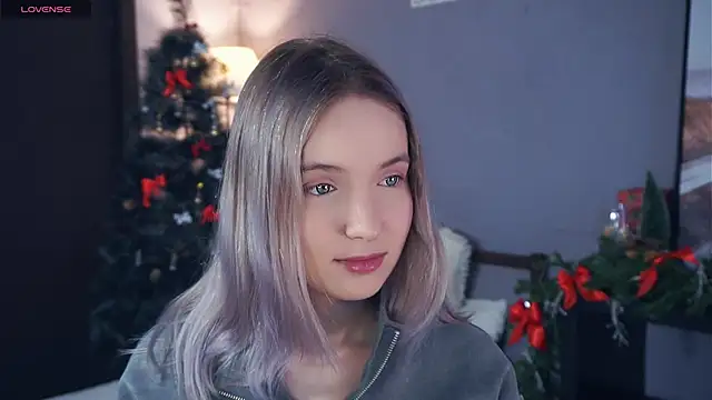 HongTomczak online show from January 2026 07:43:02 AM