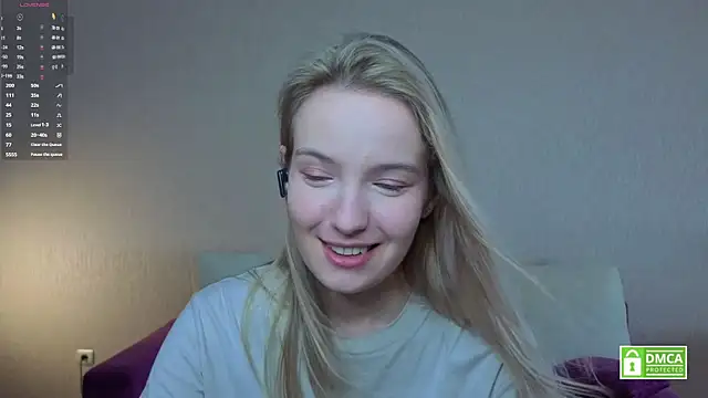 HongTomczak online show from June 2026 07:40:02 AM