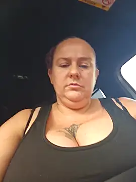 Biggtitz121 online show from October 2025 09:54:02 AM