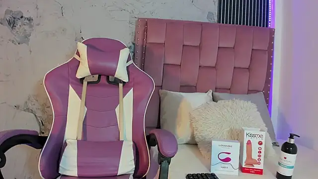 Snapshot of Mia_Duarte1 chatting on September 2025 07:28:01 PM Mia Duarte1 online show from September 2025 07:28:01 PM