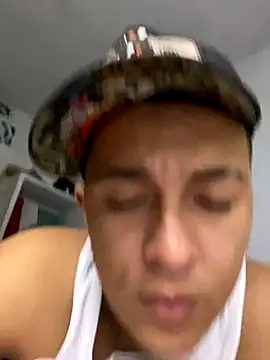 Snapshot of Jrivera22 chatting on November 2025 05:20:01 AM Jrivera22 online show from November 2025 05:20:01 AM