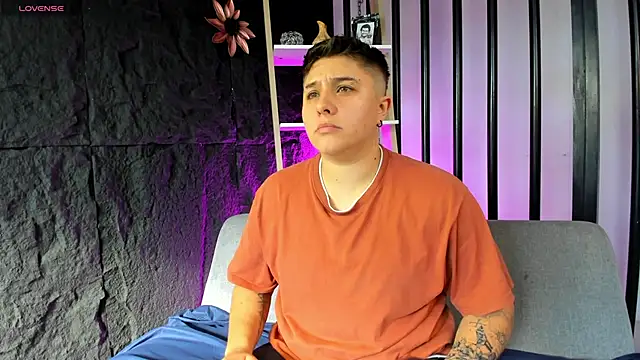 IanGilbert online show from October 2025 09:15:01 PM