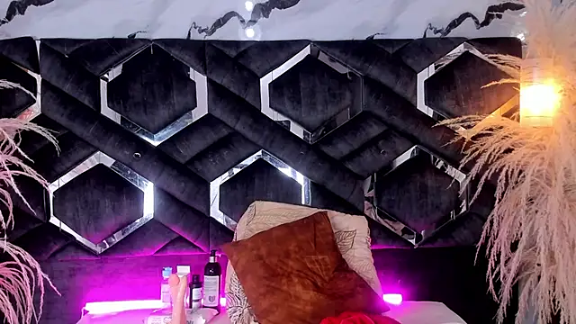 Snapshot of Zoe-Johnson_ chatting on January 2026 09:49:02 PM Zoe-Johnson online show from January 2026 09:49:02 PM