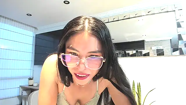 Snapshot of sasha_jonne chatting on September 2025 10:44:02 PM sasha jonne online show from September 2025 10:44:02 PM