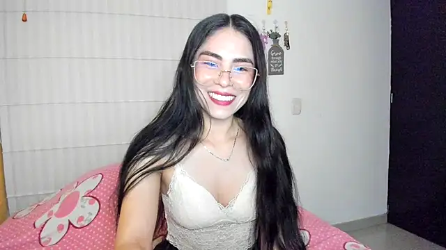 Snapshot of sasha_jonne chatting on September 2025 11:52:01 PM sasha jonne online show from September 2025 11:52:01 PM