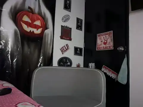 Snapshot of sasha_jonne chatting on October 2025 02:45:02 AM sasha jonne online show from October 2025 02:45:02 AM