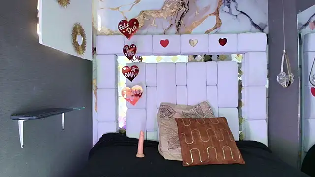 Samantha-Colins  online show from September 2025 09:16:01 PM