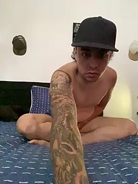 Snapshot of Jaguer2213 chatting on October 2025 03:45:01 PM Jaguer2213 online show from October 2025 03:45:01 PM