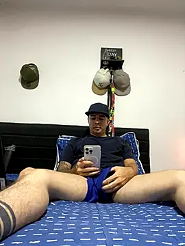 Snapshot of Jaguer2213 chatting on October 2025 01:29:01 AM Jaguer2213 online show from October 2025 01:29:01 AM