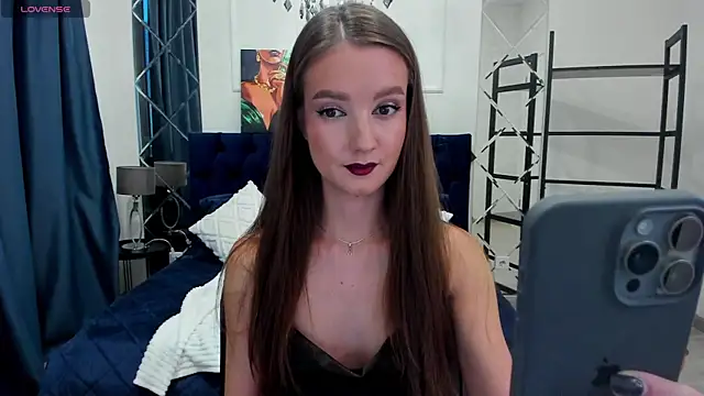 Snapshot of LoraSunnyy chatting on October 2025 08:15:01 AM LoraSunnyy online show from October 2025 08:15:01 AM