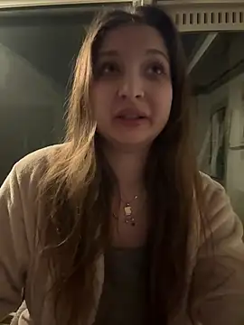 Snapshot of RebekaRose chatting on April 2026 08:42:02 PM RebekaRose online show from April 2026 08:42:02 PM