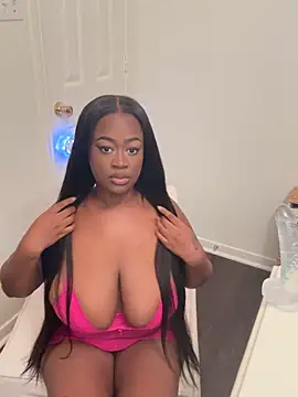 Snapshot of RawHoneyTrap chatting on September 2025 03:17:02 AM RawHoneyTrap online show from September 2025 03:17:02 AM