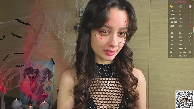 VineciaDestors online show from October 2025 09:16:01 PM