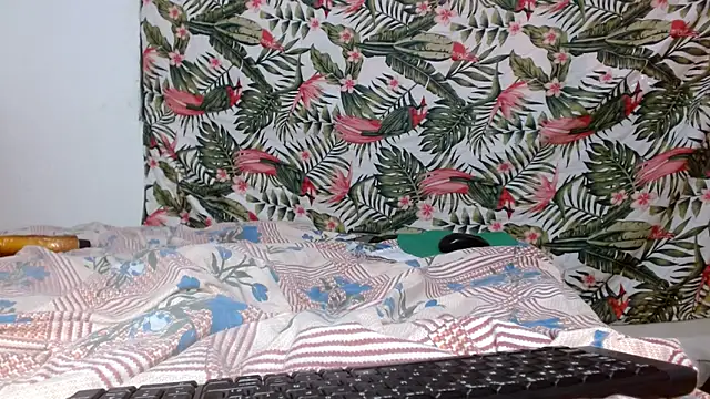 69smallstar online show from April 2026 01:41:01 PM