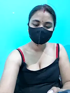 Snapshot of DivyaBhabhi69@xh chatting on April 2026 07:39:01 AM DivyaBhabhi69xh online show from April 2026 07:39:01 AM