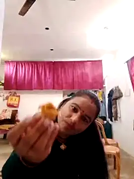 Snapshot of Suhani_hot12 chatting on December 2025 08:43:01 AM Suhani hot12 online show from December 2025 08:43:01 AM