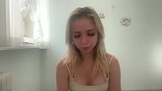 ClaudiaAmore online show from September 2025 05:40:01 AM