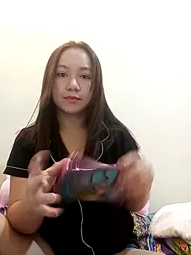 Lovelyclaya online show from December 2025 10:49:02 PM