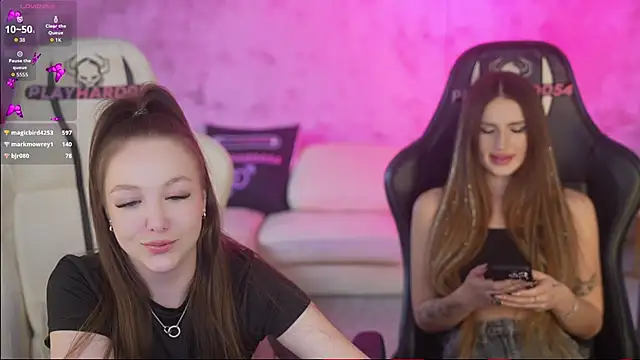 Snapshot of Ella_054 chatting on February 2026 11:20:02 PM Ella 054 online show from February 2026 11:20:02 PM